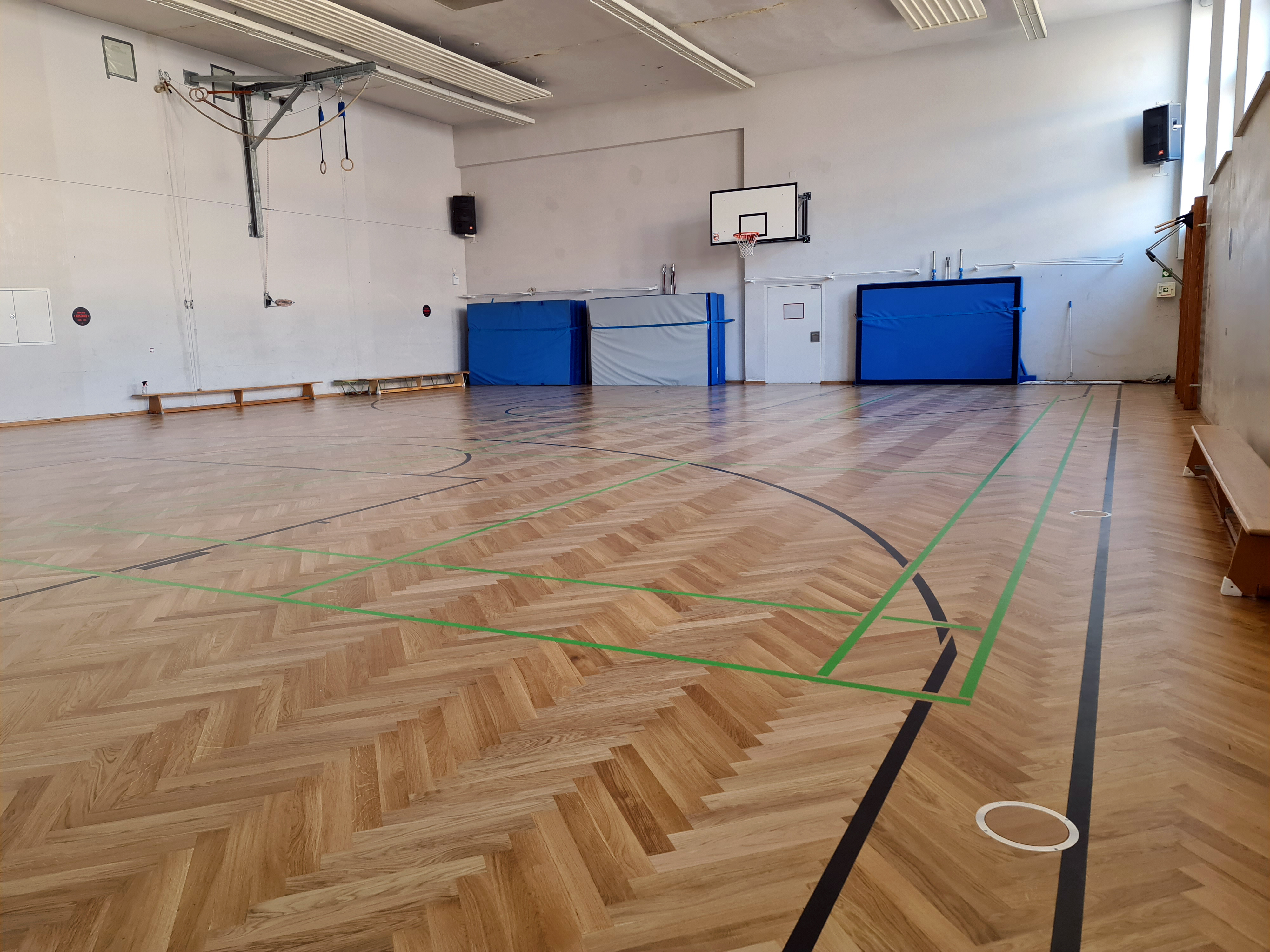 Halle 2