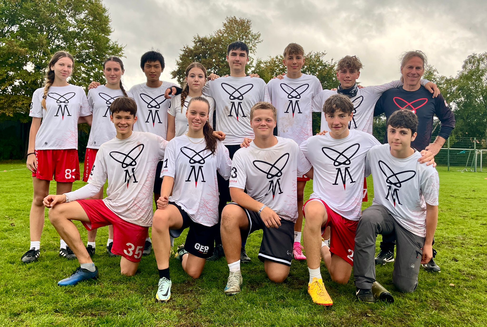 U17 Moskitos auf Ultimate Frisbee DM mit Trainer Christoph Böttcher