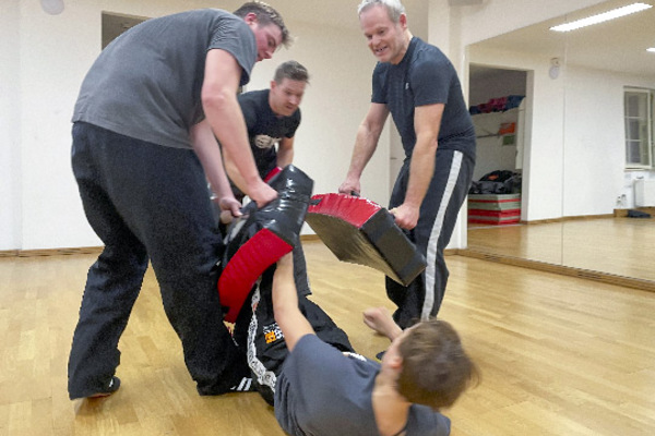 Zusätzliches Training am 1. und 3. Dienstag im Monat ab Juni