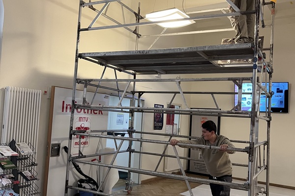 Kleine Umbauarbeiten im Foyer der Häberlstraße